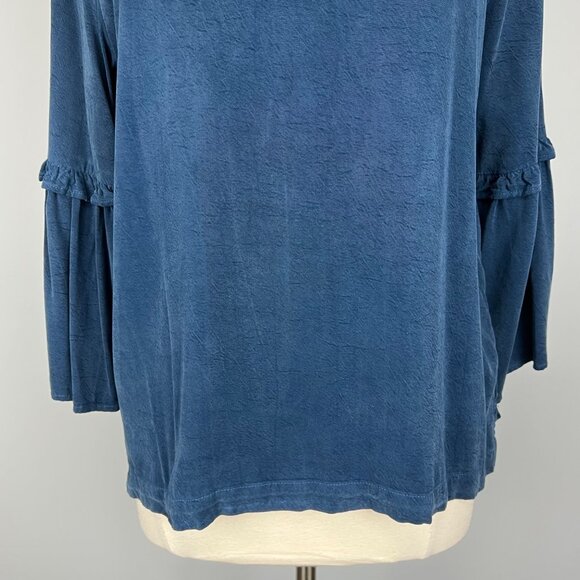 Maven West Womens Bell Sleeve Top Blue Split V Neck Relaxed Fit size Medium - Picture 4 of 12